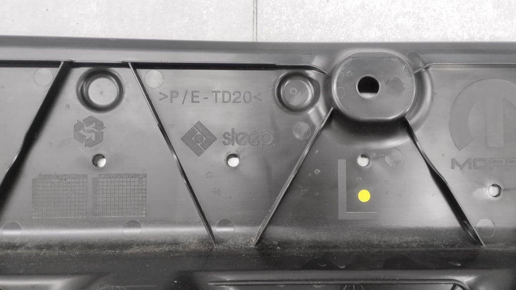 Zaštita Płyta podwozia LH lijevi Opel Frontera C 9857660680 5319 24-