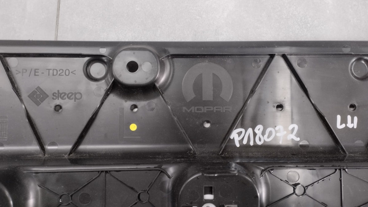 Zaštita Płyta podwozia LH lijevi Opel Frontera C 9857660680 5319 24-