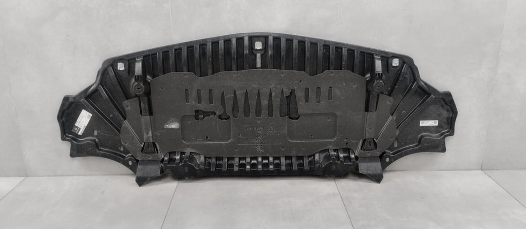 Prednji branik Płyta osłona pod Mercedes SLC W172 A1725201823
