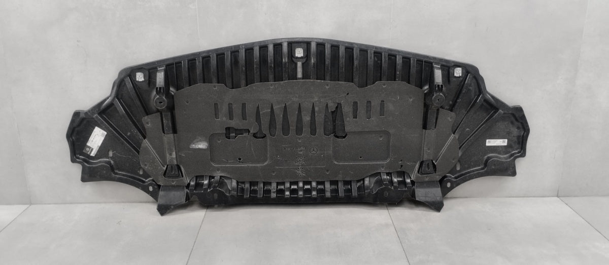 Prednji branik Płyta osłona pod Mercedes SLC W172 A1725201823