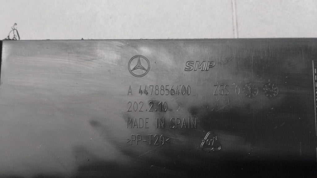 Zaštita Płyta pod zderzak Mercedes Vito V klasa W447 A4478856400 A4478857400