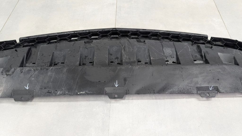 Zaštita Płyta pod zderzak Mercedes Vito V klasa W447 A4478856400 A4478857400