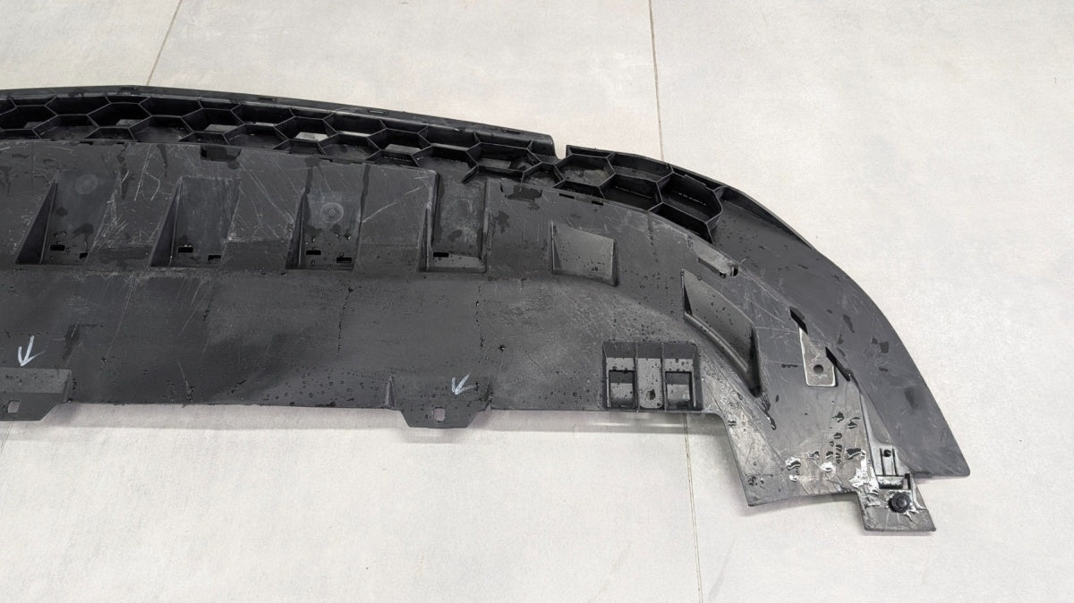 Zaštita Płyta pod zderzak Mercedes Vito V klasa W447 A4478856400 A4478857400