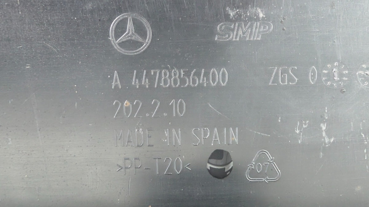 Zaštita Płyta pod zderzak Mercedes Vito V klasa W447 A4478856400 A4478857400