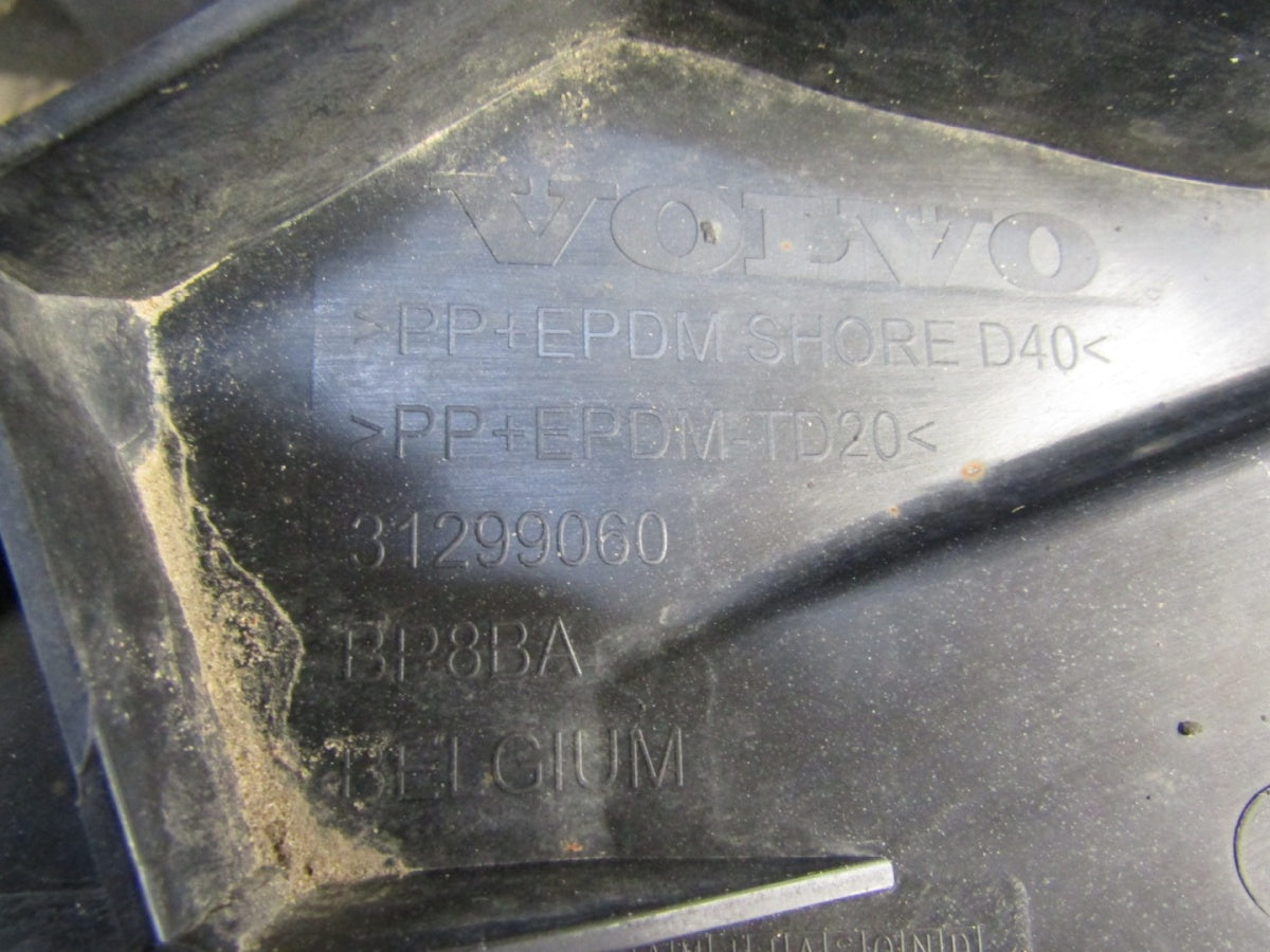 Zaštita Płyta pod zderzak Volvo C30 06-10