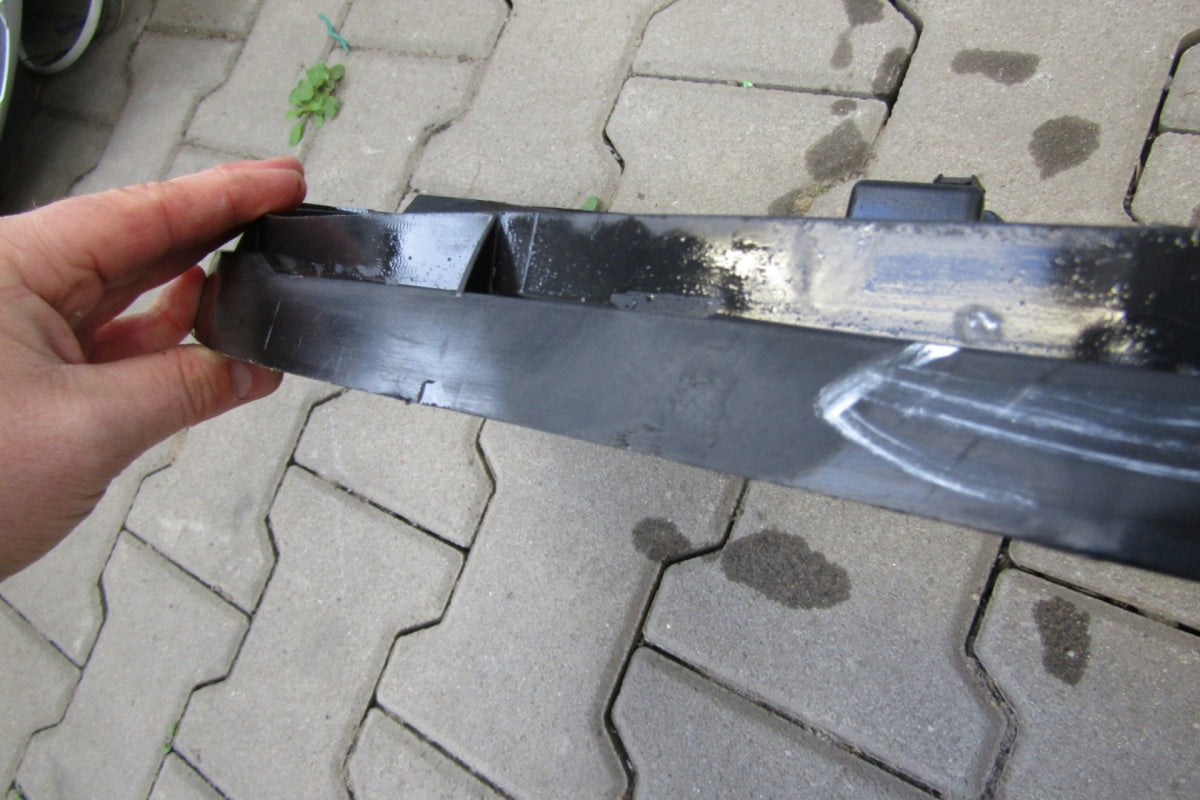 Prednji branik Podłoga płyta belka CITROEN C3 PICASSO 08-11