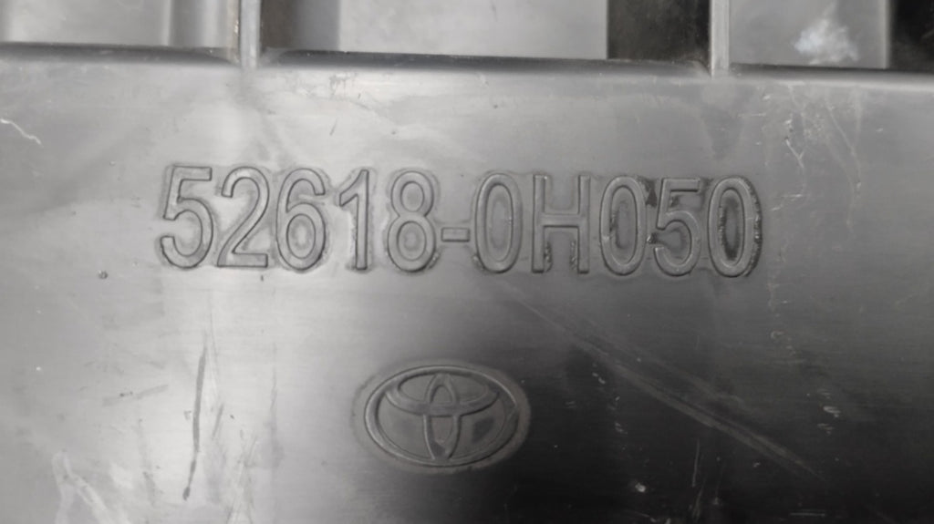 Zaštita Płyta podłoga pod zderzak TOYOTA AYGO X 21-