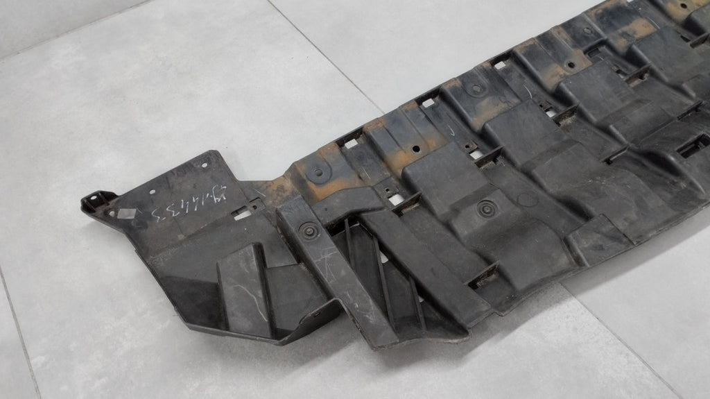 Zaštita Płyta podłoga pod zderzak FORD KUGA MK2 12-16 CV44-A8B384-AD