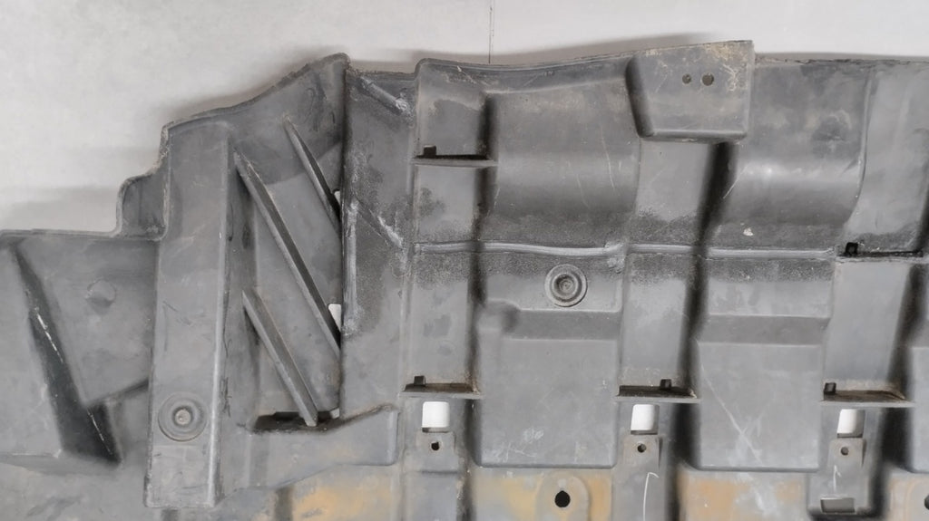 Zaštita Płyta podłoga pod zderzak FORD KUGA MK2 12-16 CV44-A8B384-AD