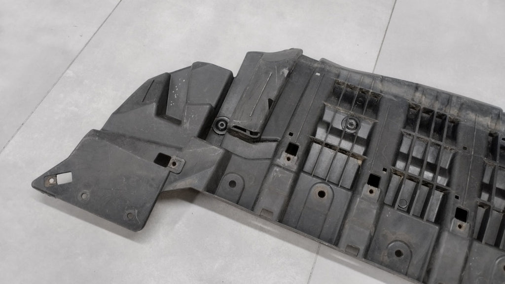 Zaštita Płyta podłoga pod zderzak FORD KUGA MK2 12-16 CV44-A8B384-AD