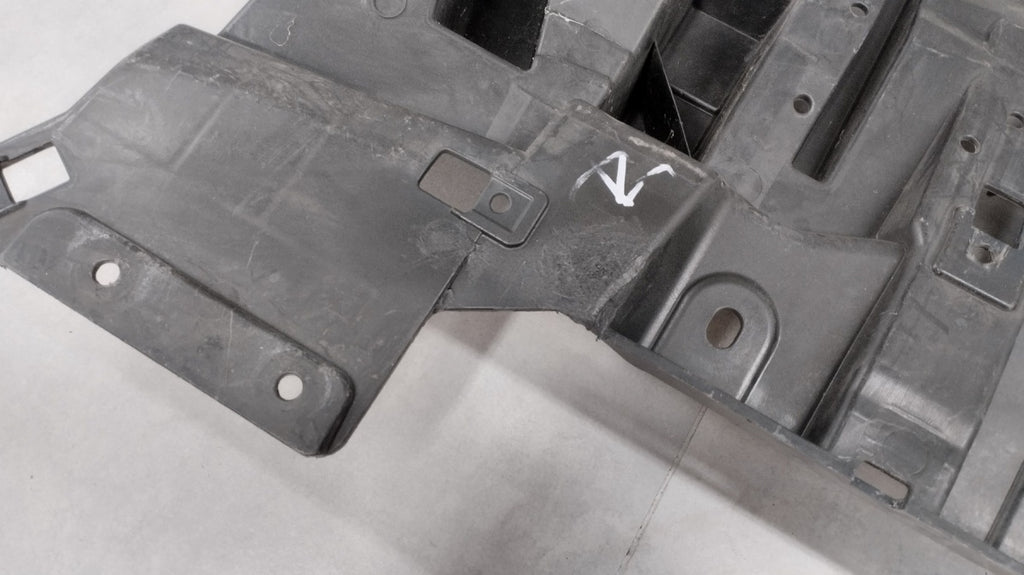 Zaštita Płyta podłoga pod zderzak FORD KUGA MK II 2 LIFT 16-20 GV44-A8B384-A