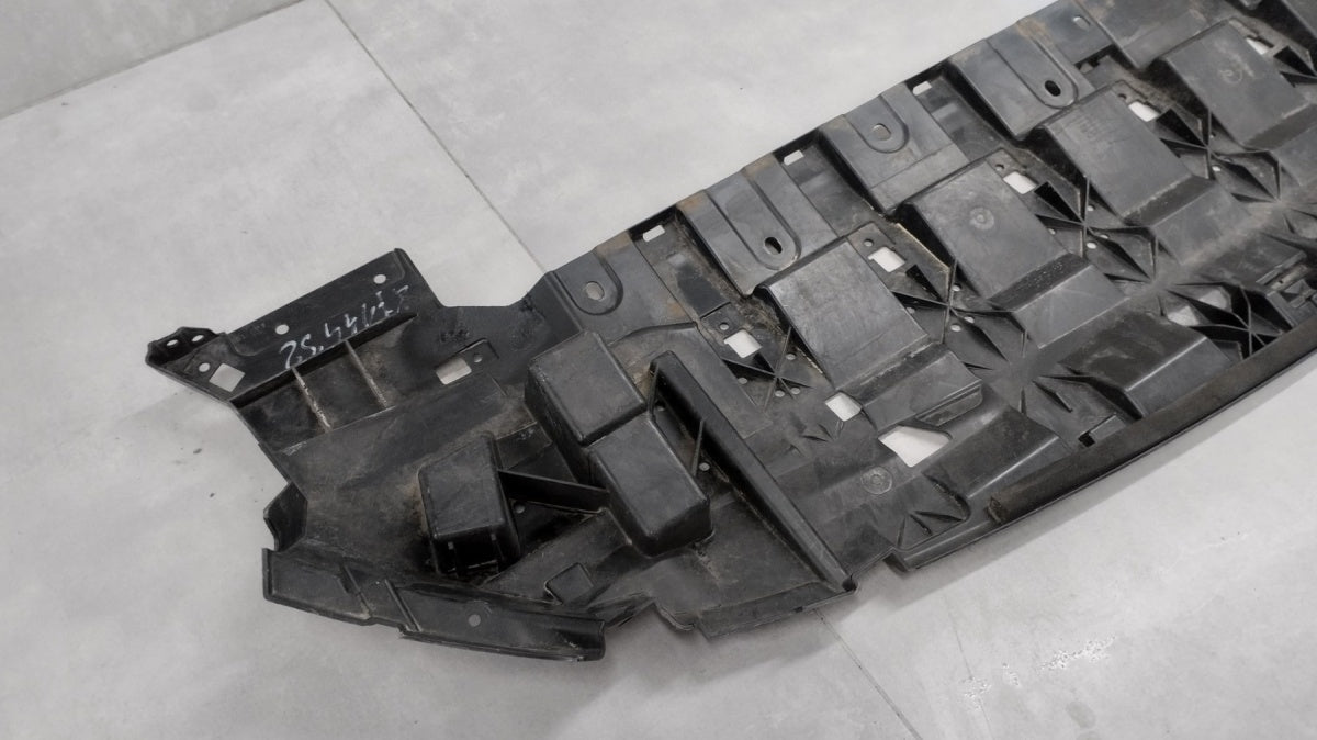 Zaštita Płyta podłoga pod zderzak FORD KUGA MK II 2 LIFT 16-20 GV44-A8B384-A