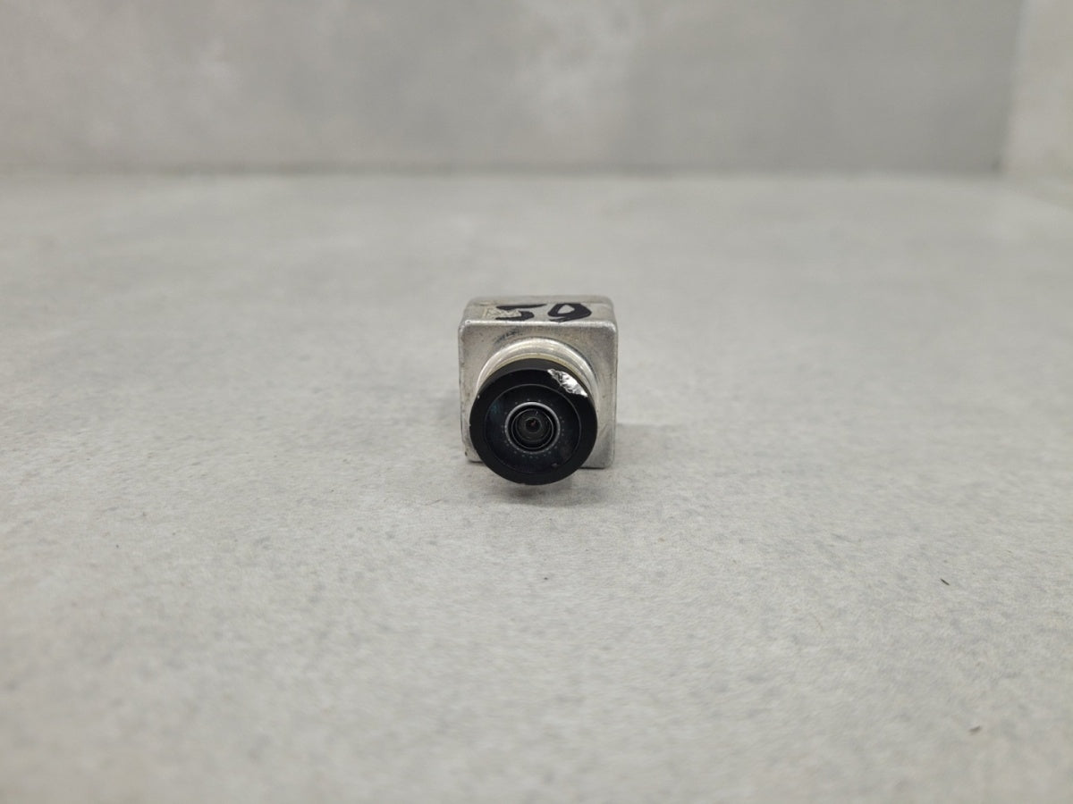 kamera kamerka parkowania Audi A8 D5 4N0 17-