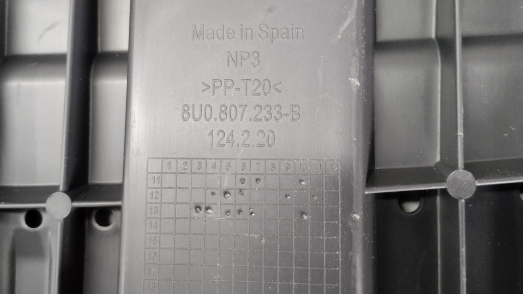 Zaštita Podłoga płyta zderzak silnik prednja AUDI Q3 8U0 OFFROAD 11-14