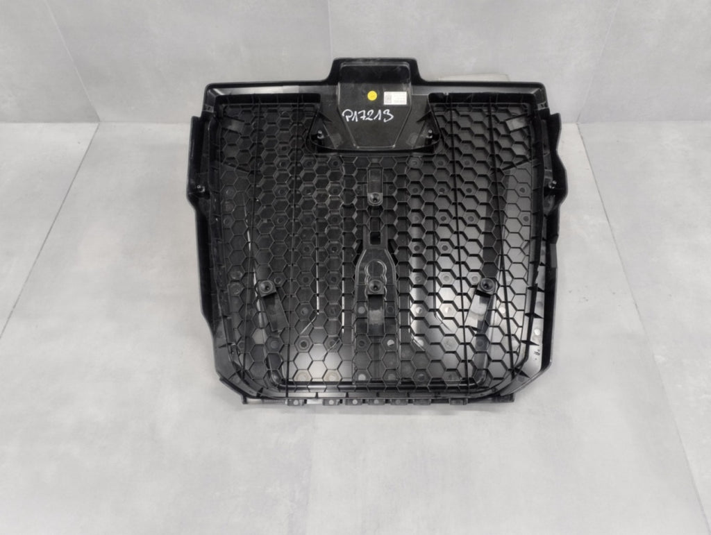 Zaštita motora Pokrywa Audi Q8 Lift 24- 4MN