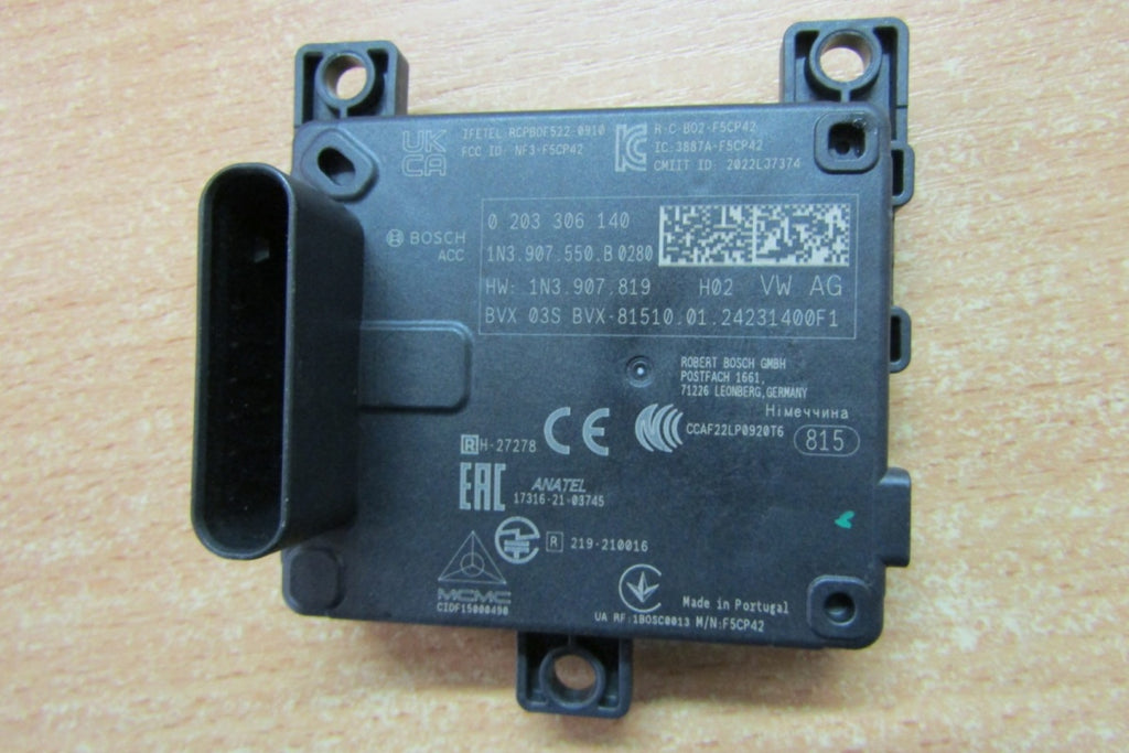 Prednji branik RADAR ACC VW AG DISTRONIC 1N3907550B