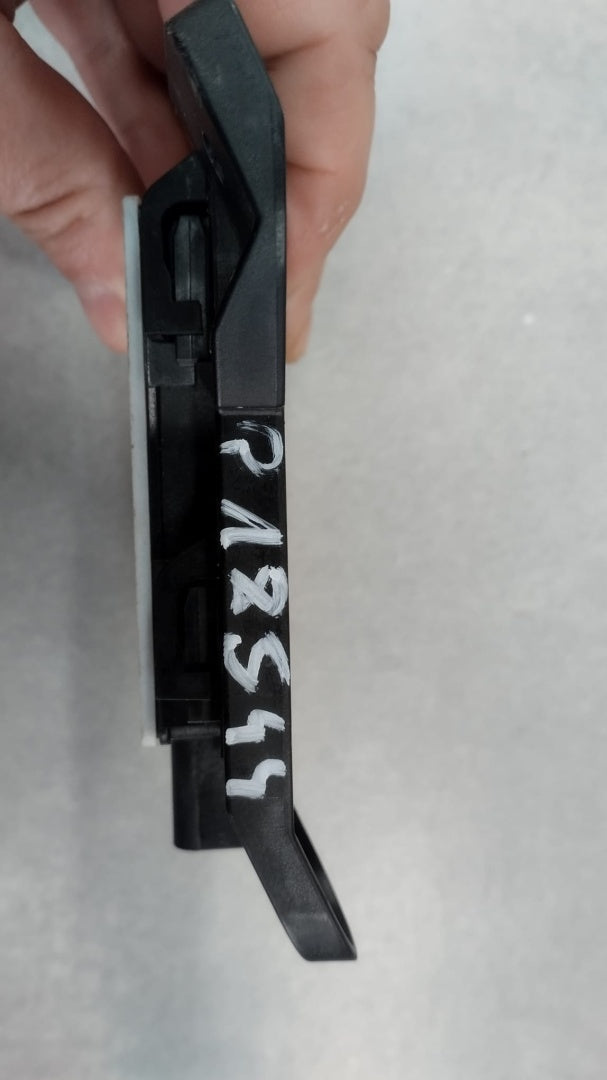 Radar Sensor Distronic ACC Hyundai Santa Fe V moduł 28827604