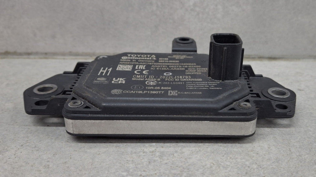 Radar Sensor Distronic Toyota AYGO X 88210-0H030 22-
