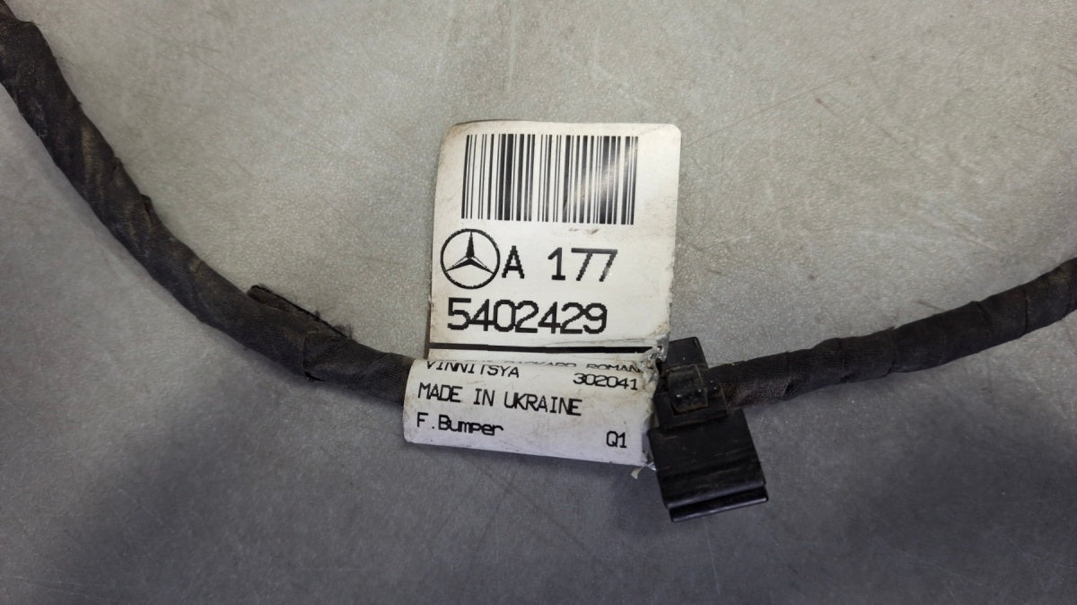 Radar sensor czujnik distronic ACC Mercedes A0009053011