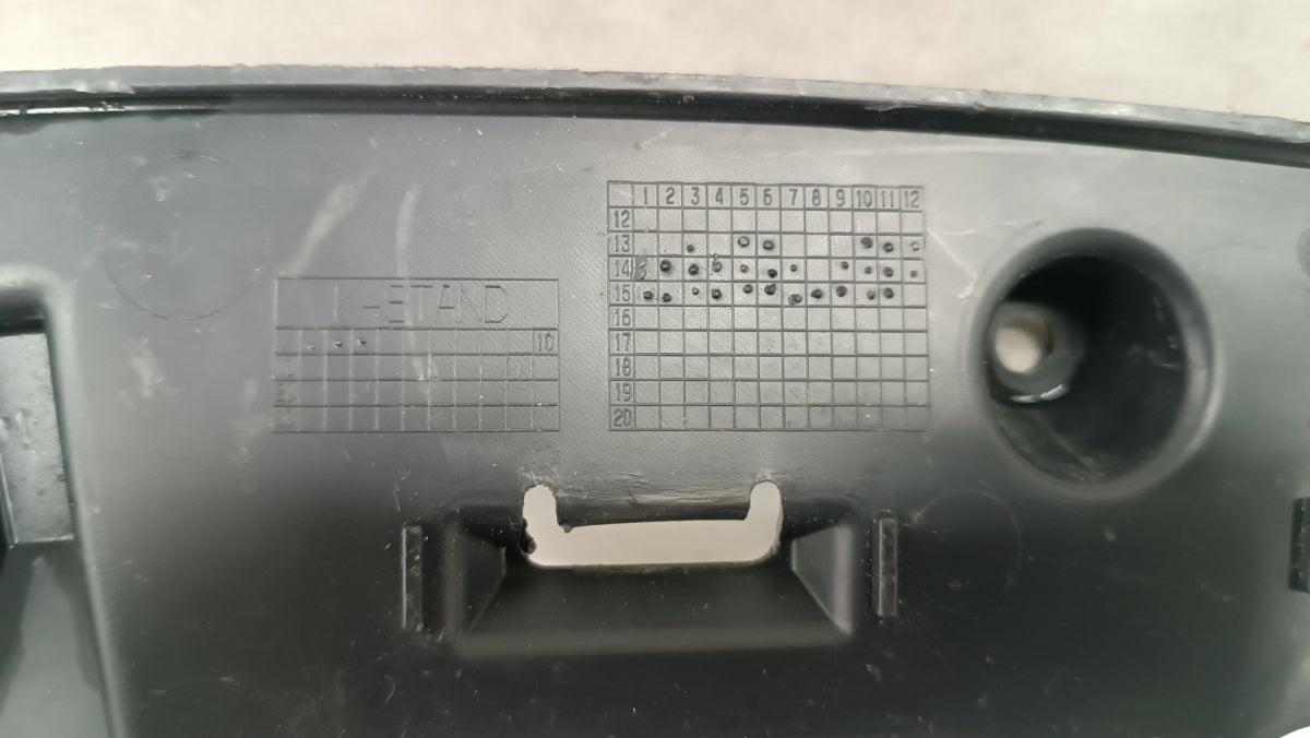 Mocowanie kratki zderzaka prednji lijevi Volkswagen VW Golf VII R 5g0853949D