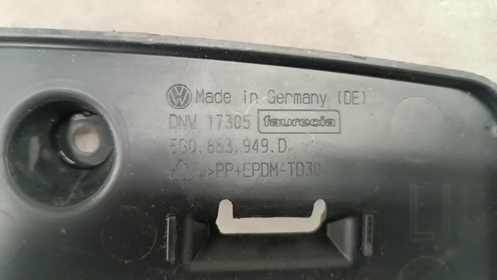 Mocowanie kratki zderzaka prednji lijevi Volkswagen VW Golf VII R 5g0853949D