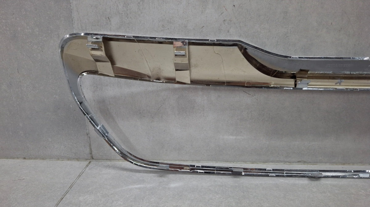 Maska (grill) Ramka hrom a atrapy prednja Peugeot 108 14-22