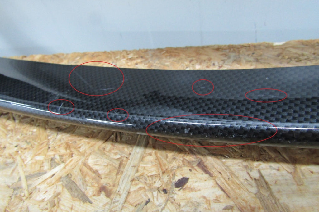 Prednji branik Ramka obudowa lajsna lijevi FORD RANGER MS RT 21- CARBON