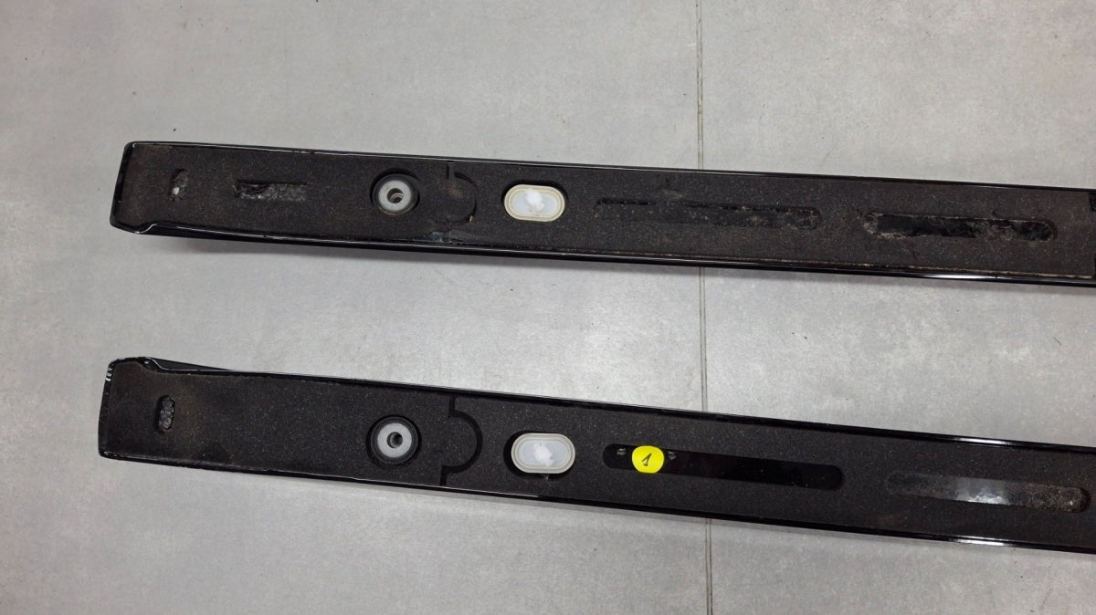 Relingi dachowe Opel Frontera C 24- / komplet L+R