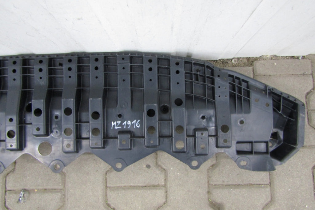 Prednji branik OSŁONA PŁYTA POD TOYOTA YARIS III LIFT 3 108063A0