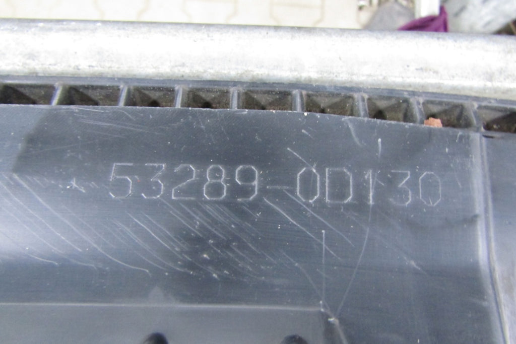 Prednji branik OSŁONA PŁYTA POD TOYOTA YARIS III LIFT 3 108063A0