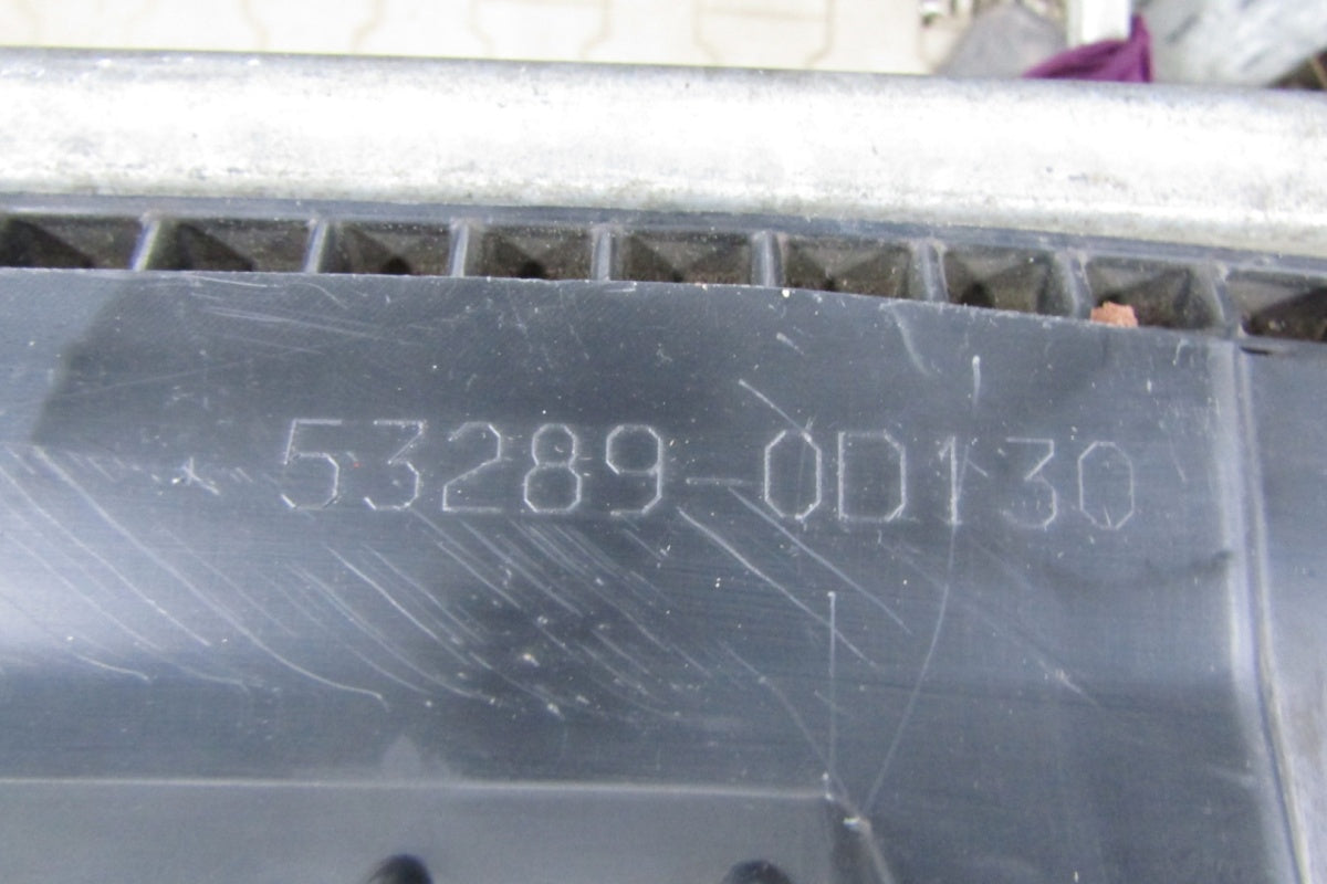 Prednji branik OSŁONA PŁYTA POD TOYOTA YARIS III LIFT 3 108063A0