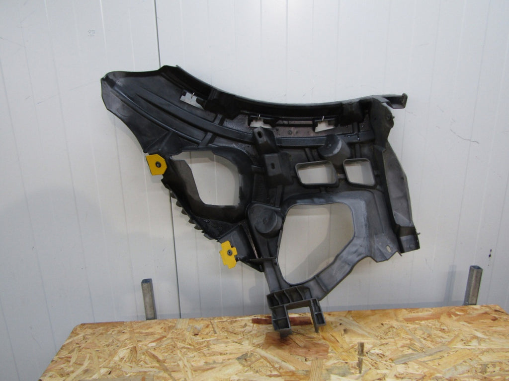 ŚLIZG ZDERZAK desni prednji RENAULT MEGANE 3 RS LIFT 13-15