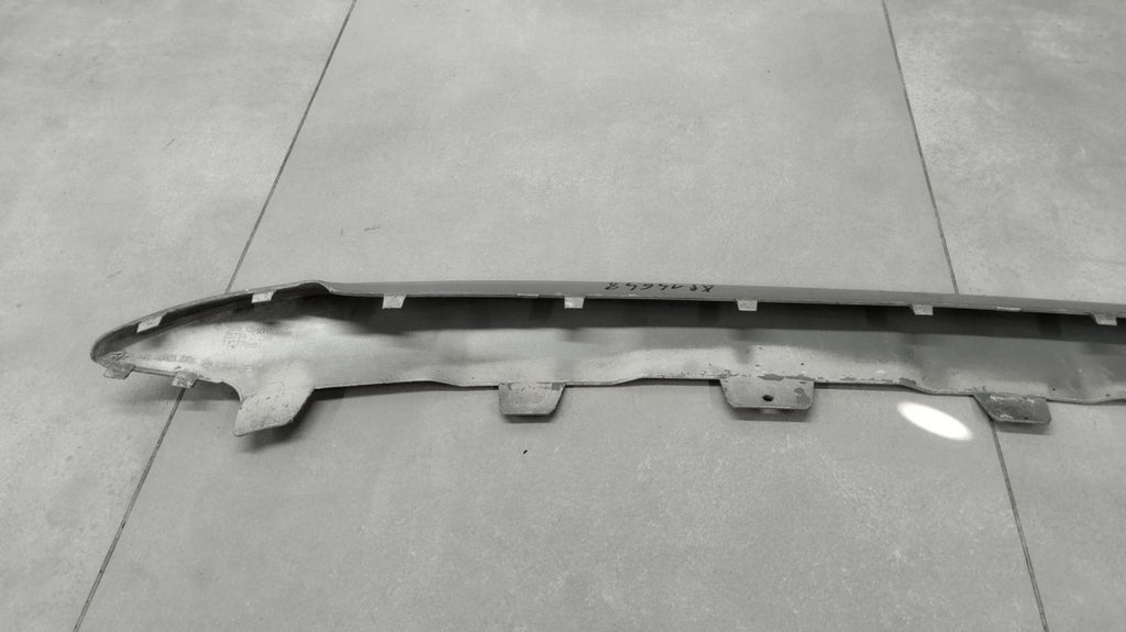 Spojler DOKŁADKA ZDERZAKA prednji MERCEDES GLA X156 13-19 OEM A1568851522
