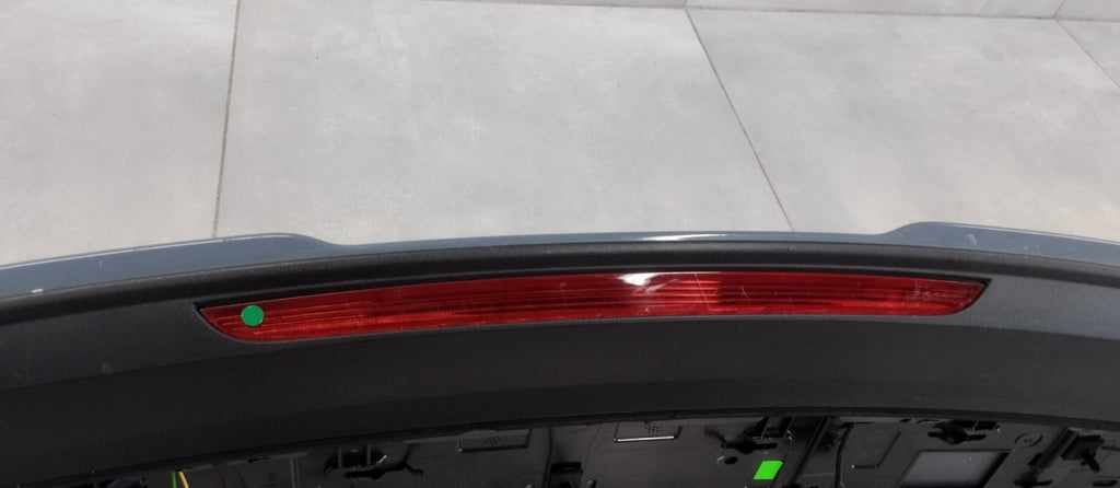 Spojler LOTKA KLAPY BAGAŻNIKA zadnji AUDI A3 8Y S-LINE 20- 8Y4827933A