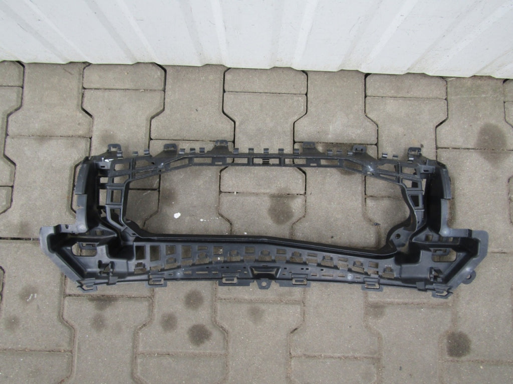 Ślizg mocowanie zderzaka prednji MERCEDES W206 AMG 22- A2068855103