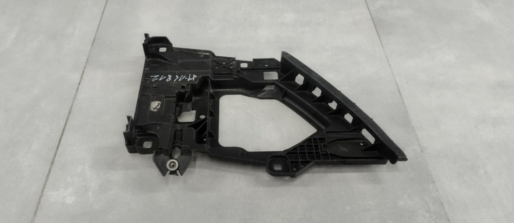 Ślizg uchwyt svjetla lijevi prednji PORSCHE CAYENNE lift 14-17 7P5941045B