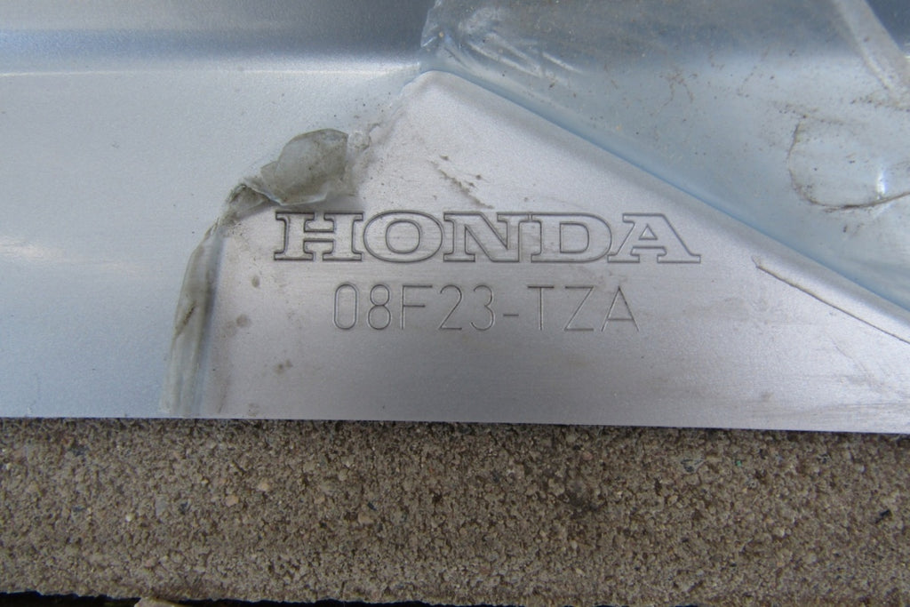 Spojler dokładka prednji Honda Jazz Crosstar 20-