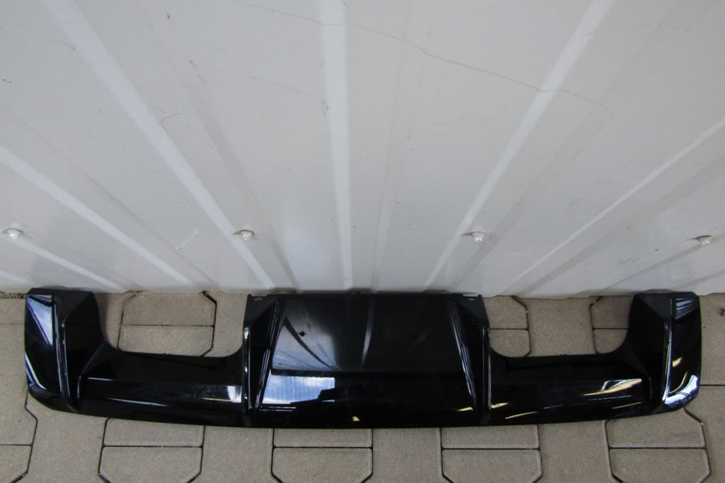 Zadnji branik Spoiler dokładka BMW M4 G82 20-