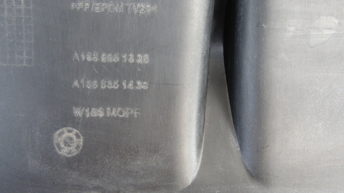 Zadnji branik Spoiler dokładka MERCEDES GLE W166 15-