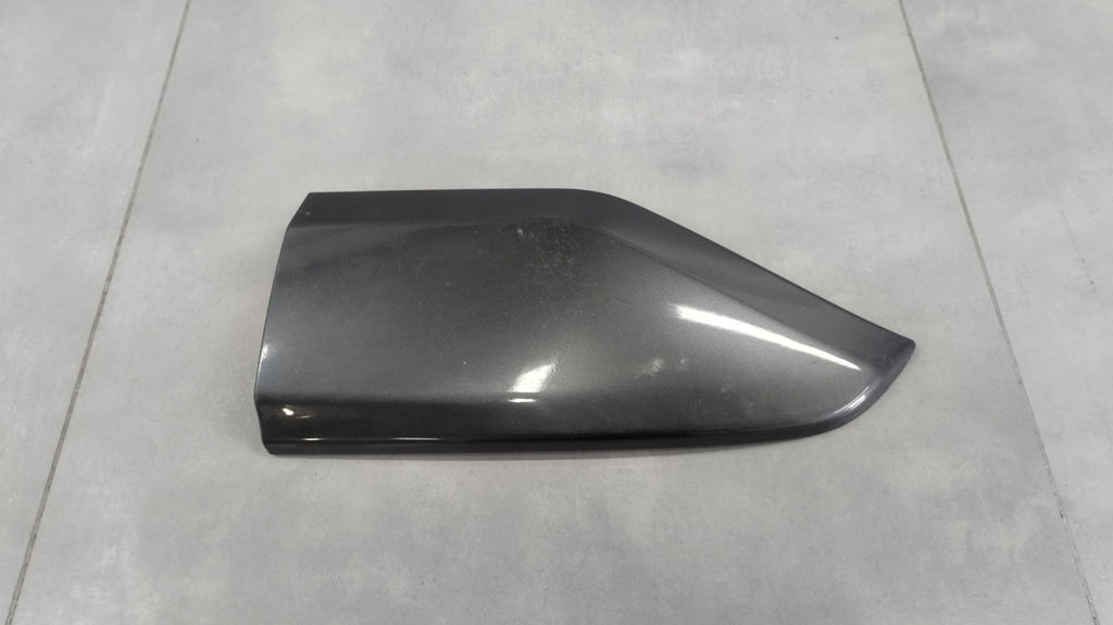Spojler DOKŁADKA ZDERZAKA zadnji desni VOLVO V40 12-19 OEM 31316891 NAROŻNIK