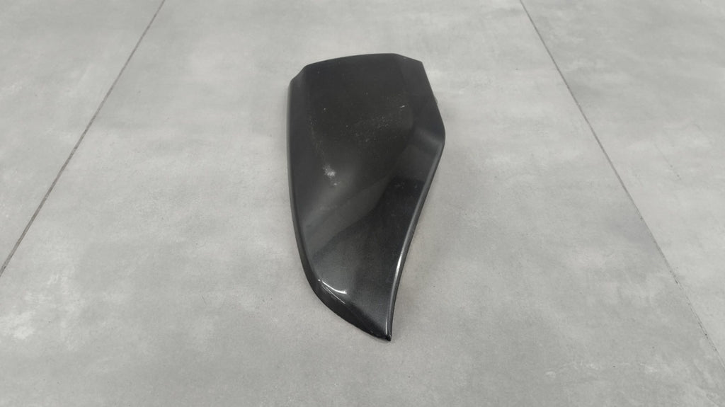 Spojler DOKŁADKA ZDERZAKA zadnji desni VOLVO V40 12-19 OEM 31316891 NAROŻNIK