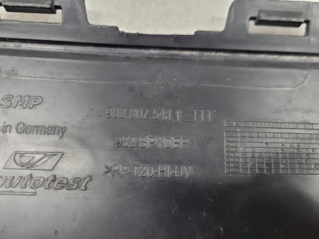 Spojler dokładka zderzaka prednji Porsche 718 Cayman 982 GT4 Spyder 19-24