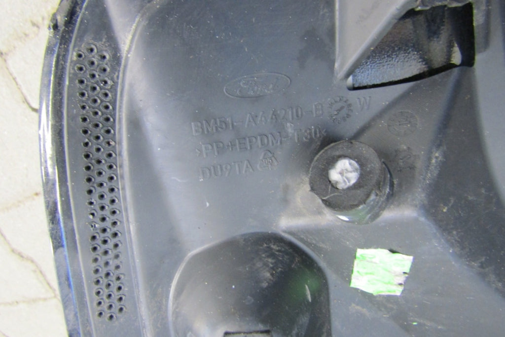Spojler lotka klapy zadnji Ford Focus MK3 HB 10-14