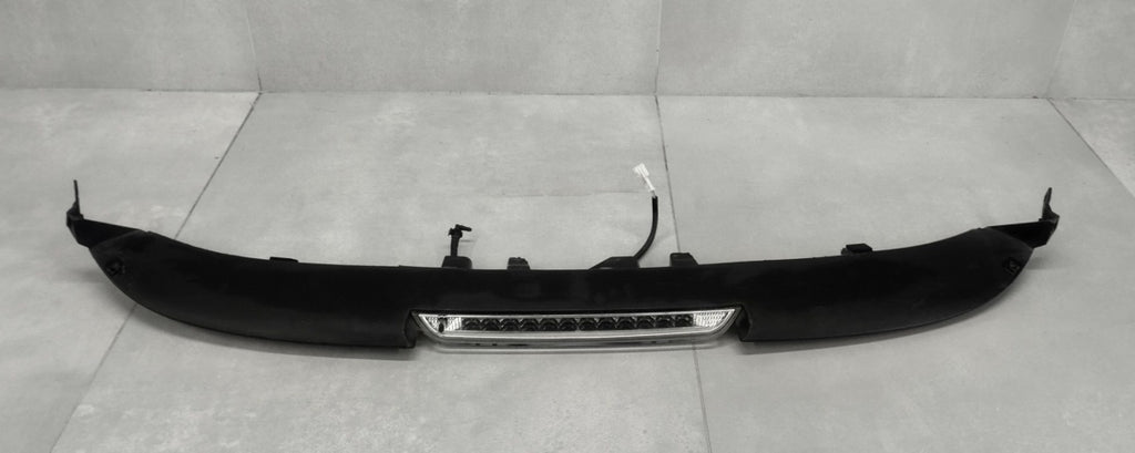 Spojler treće svjetlo STOP Peugeot 308 III T10 karavan SW / 9837890980