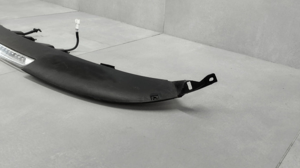 Spojler treće svjetlo STOP Peugeot 308 III T10 karavan SW / 9837890980