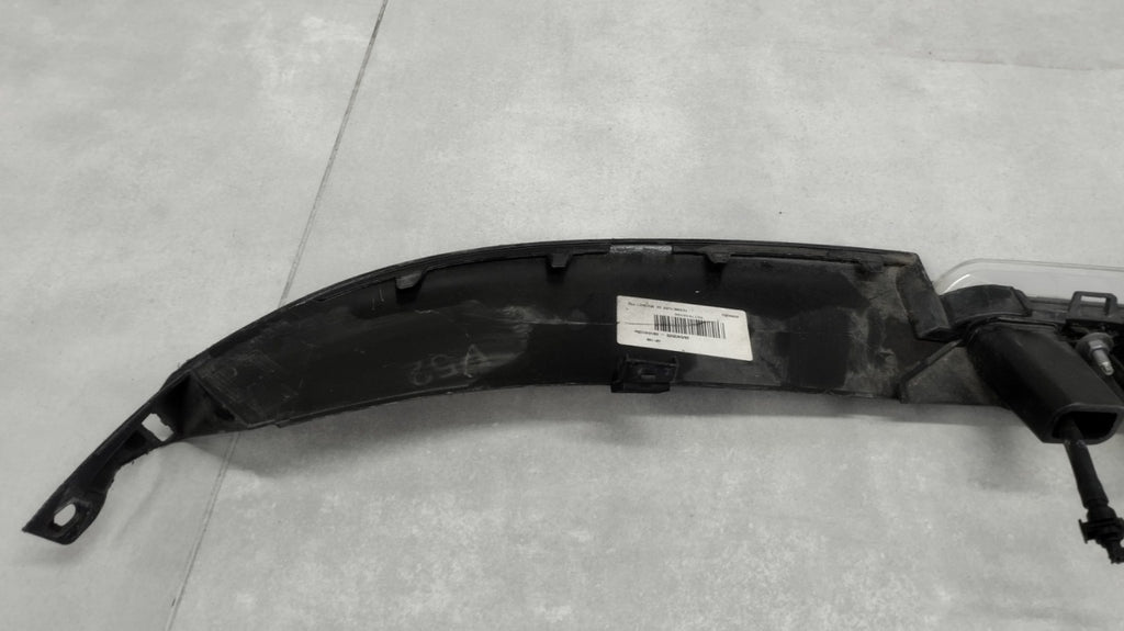 Spojler treće svjetlo STOP Peugeot 308 III T10 karavan SW / 9837890980