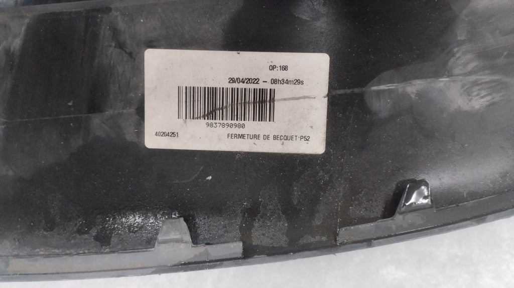 Spojler treće svjetlo STOP Peugeot 308 III T10 karavan SW / 9837890980
