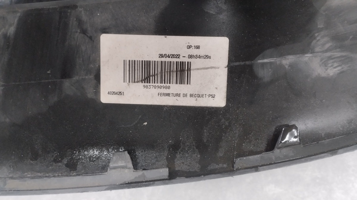 Spojler treće svjetlo STOP Peugeot 308 III T10 karavan SW / 9837890980