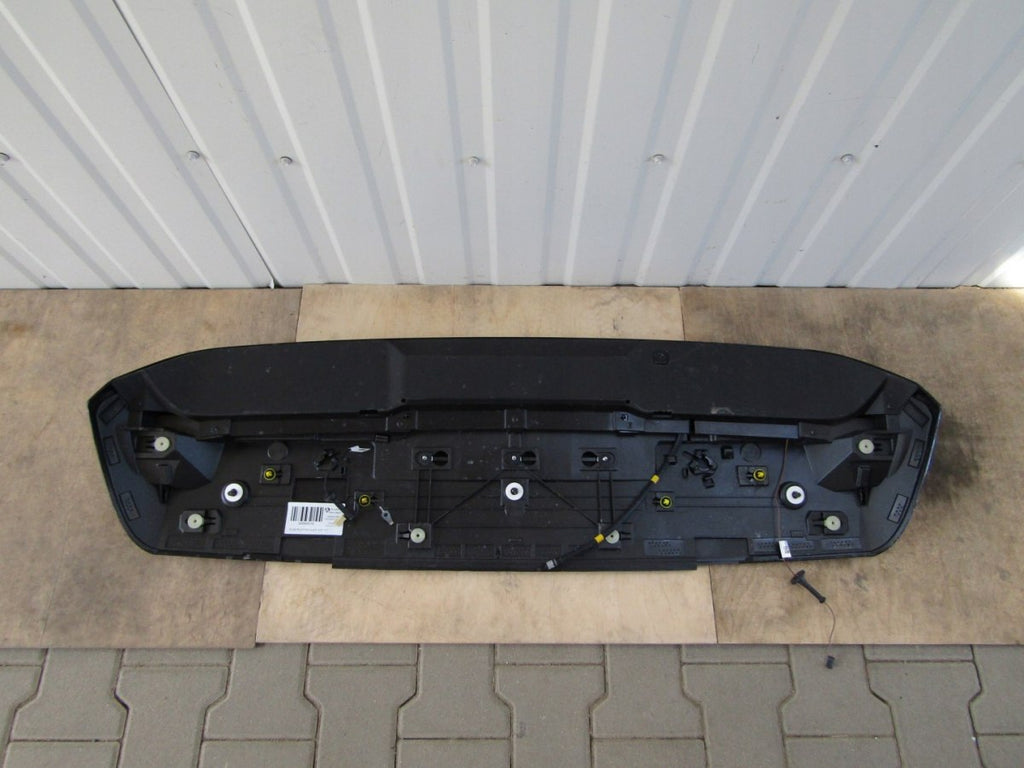 Spojler gepek vrata Volvo XC40 17-