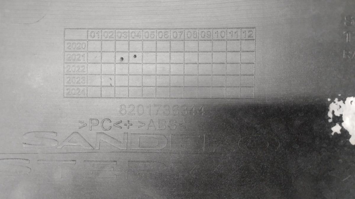 Spojler gepek vrata zadnje dachu DACIA SANDERO III STEPWAY 2021-